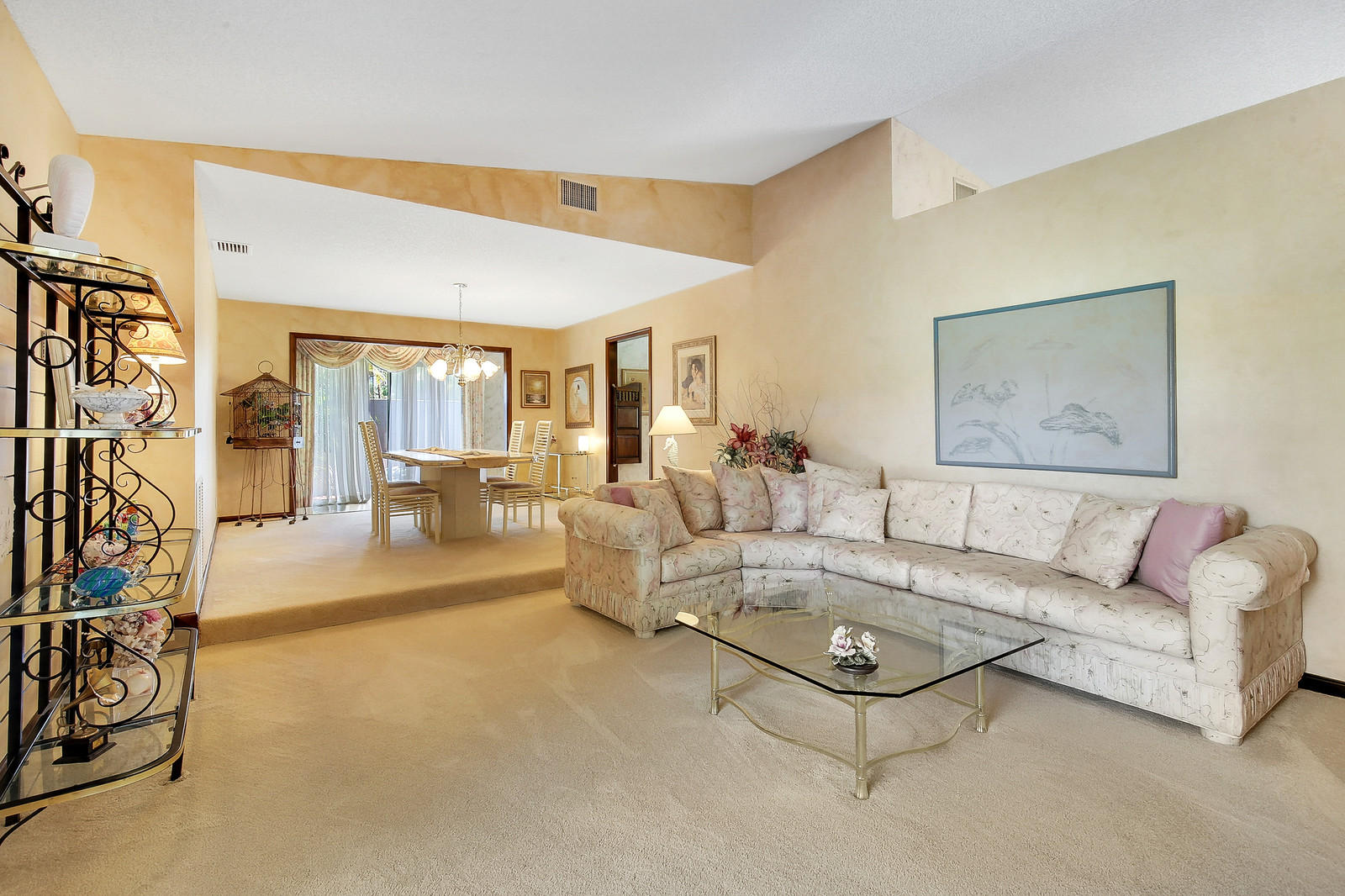 22648 Lemon Tree Lane Boca Raton, FL 33428 - Photo 4 of 34 Living.Dining