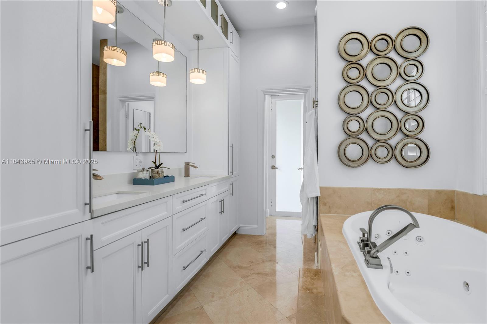 20211 Southwest 50th Place Southwest Ranches, FL 33332 - Photo 26 of 71 Gallery Image 26