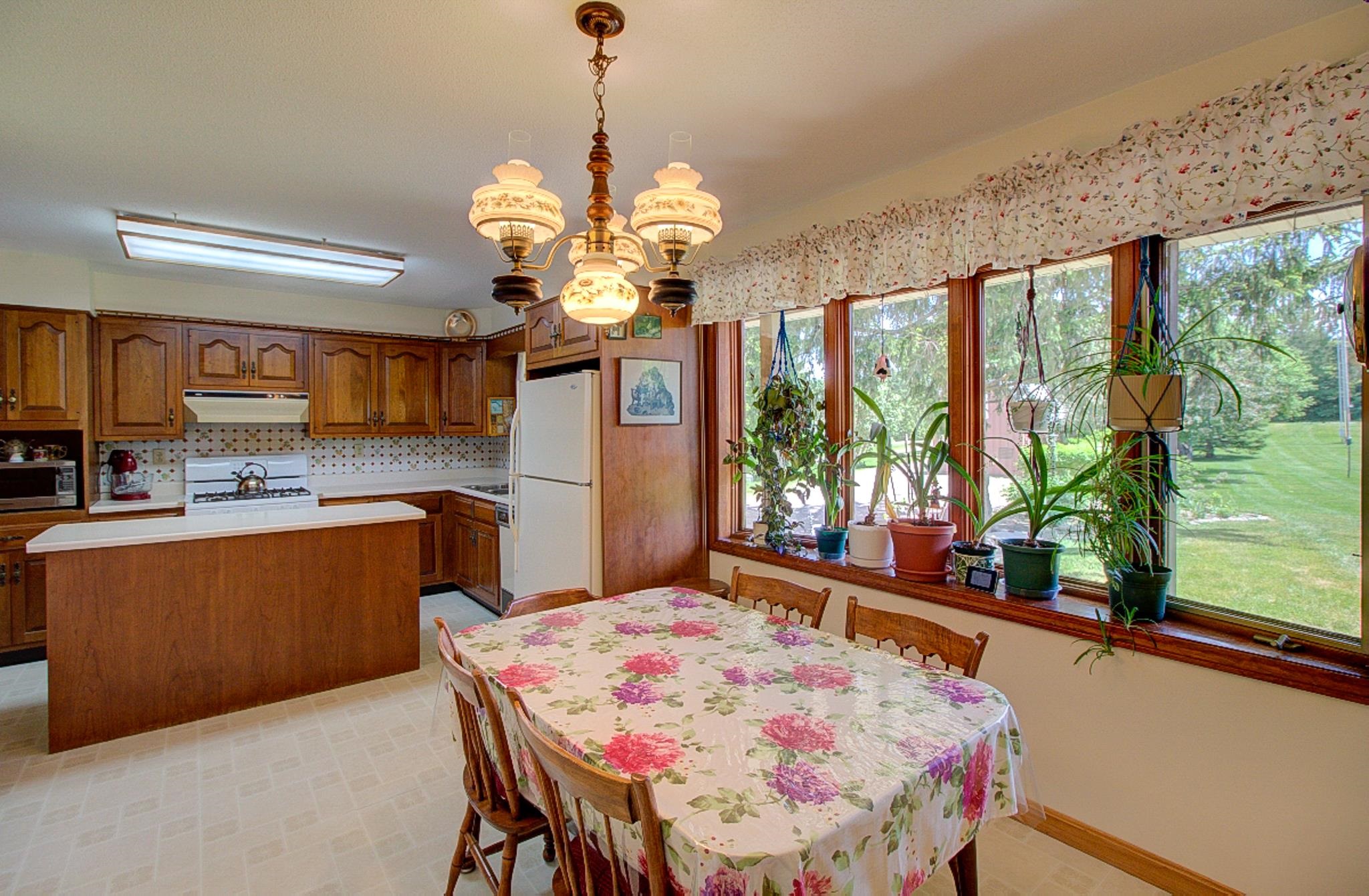 163 West Shore Road Grand Isle, VT 05458 - Photo 12 of 40 Gallery Image 12