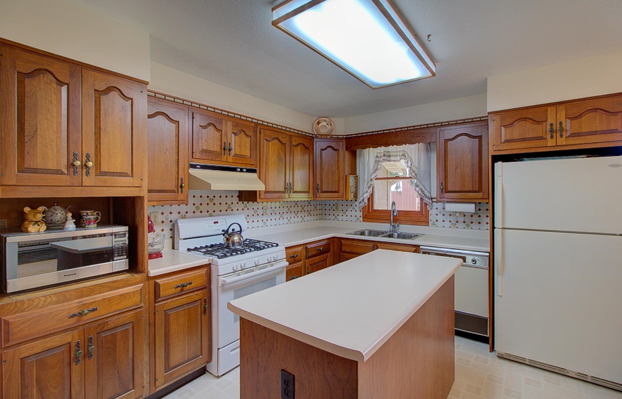 163 West Shore Road Grand Isle, VT 05458 - Photo 16 of 40 Gallery Image 16