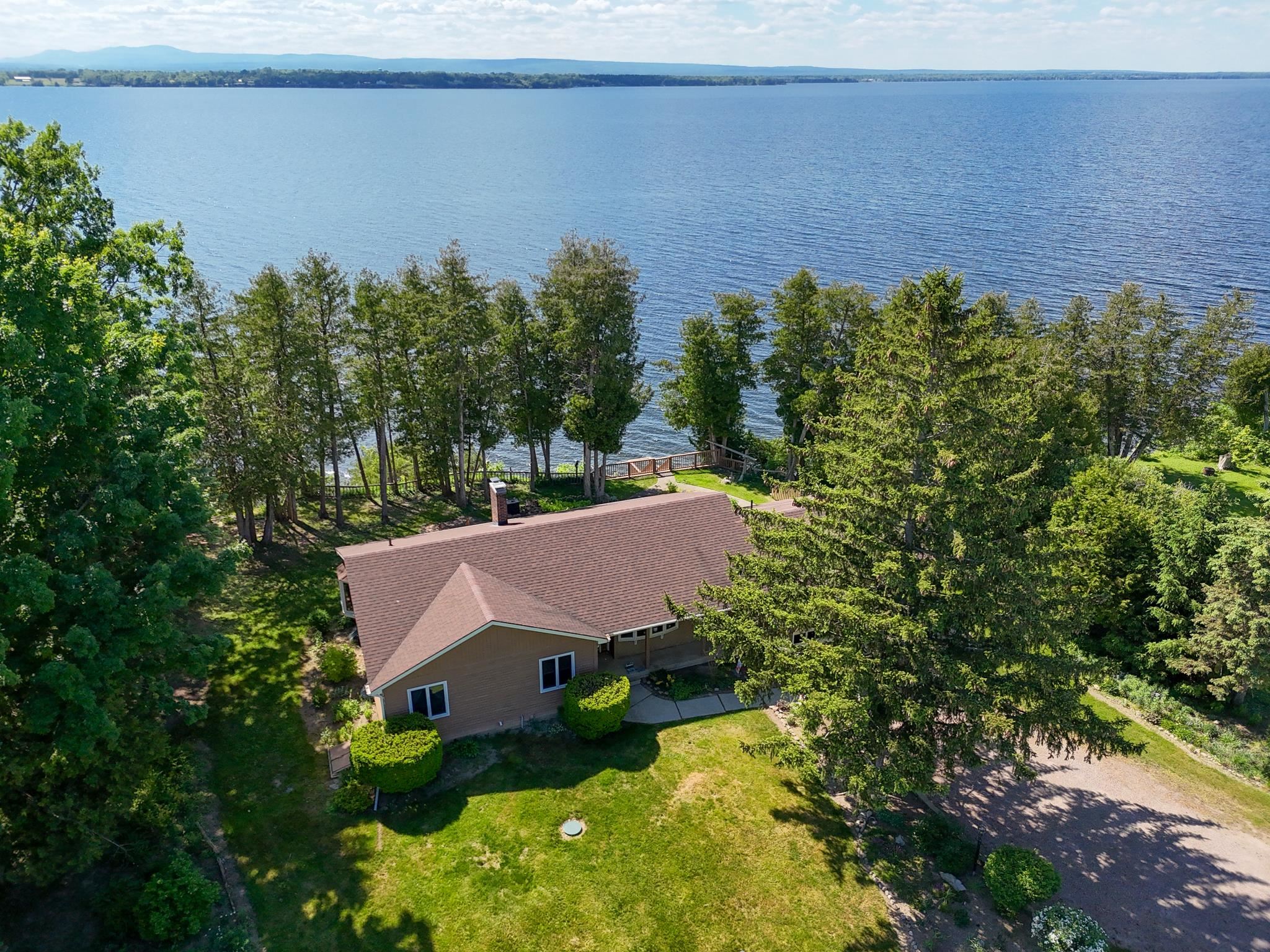 163 West Shore Road Grand Isle, VT 05458 - Photo 2 of 40 Gallery Image 2