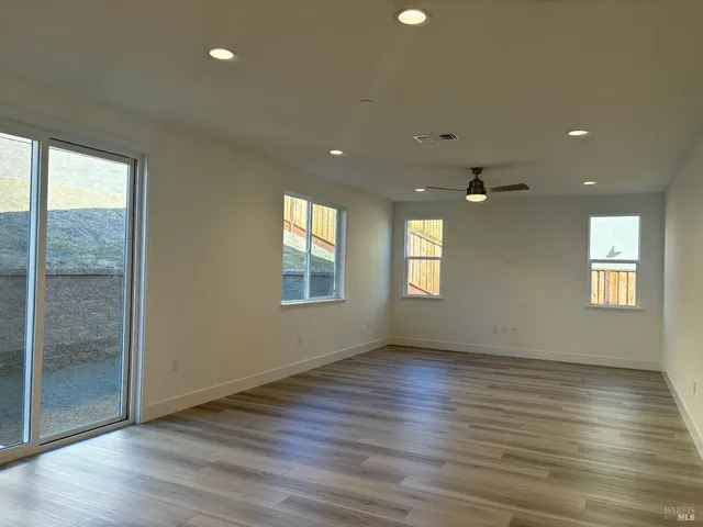 $1,120,500 | 231 Echols Drive, Martinez, CA 94553