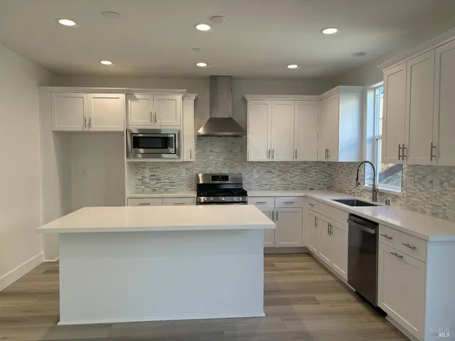 $1,120,500 | 231 Echols Drive, Martinez, CA 94553