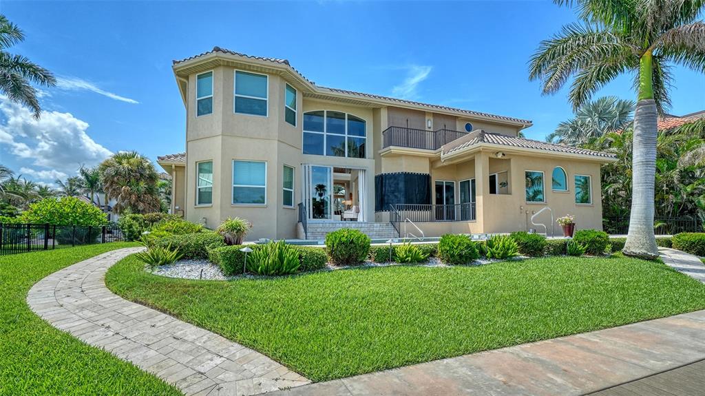 657 Halyard Lane Longboat Key, FL 34228 - Photo 26 of 33