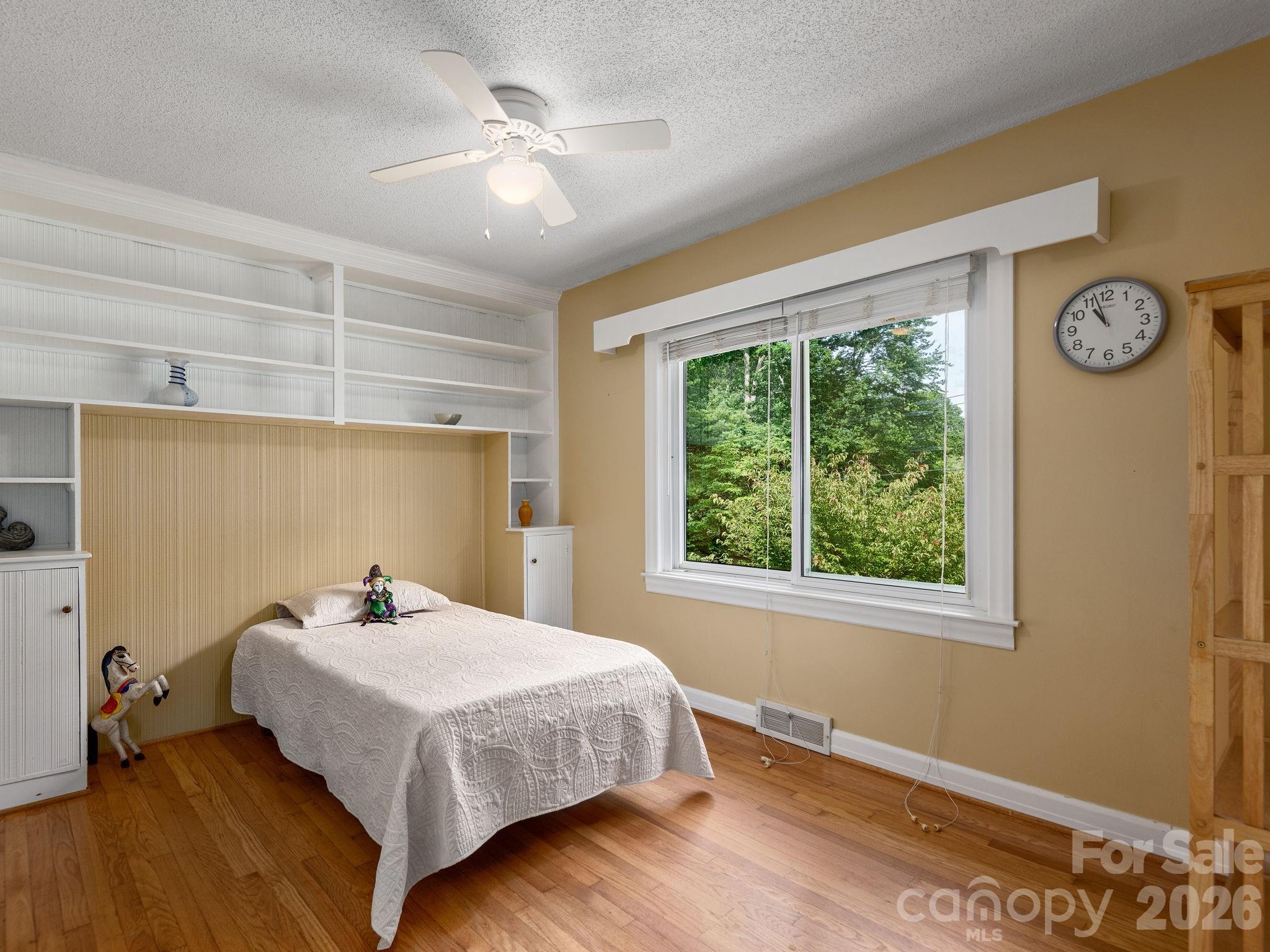 112 Lyndale Road Hendersonville, NC 28739 - Photo 16 of 30