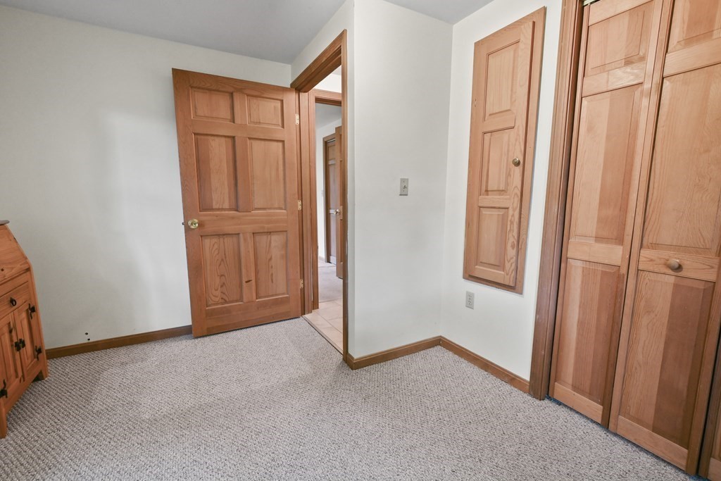 26 Gates Road Worcester, MA 01603 - Photo 19 of 35 Gallery Image 19