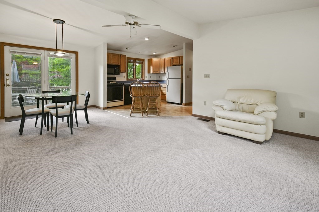 26 Gates Road Worcester, MA 01603 - Photo 5 of 35 Gallery Image 5