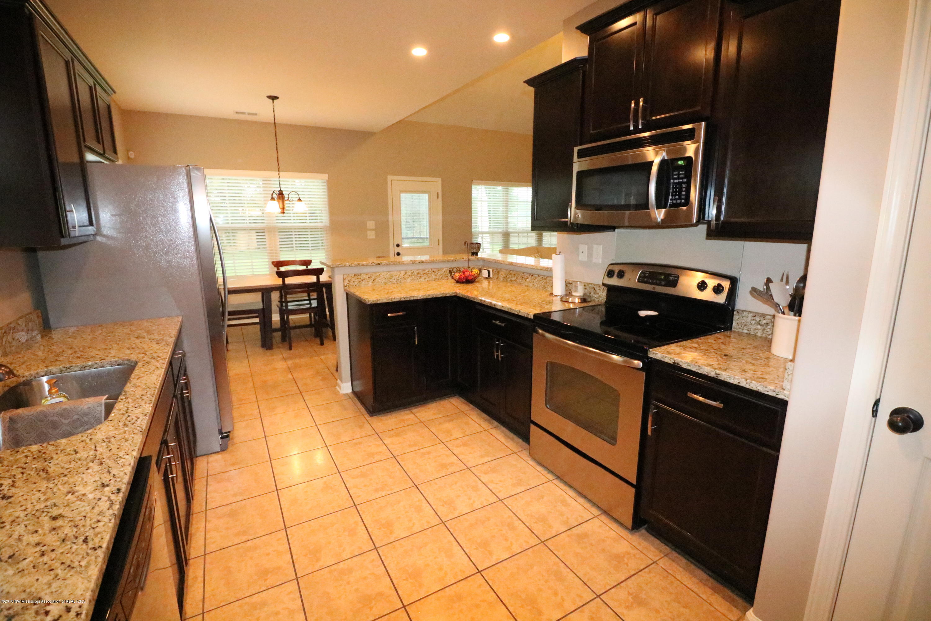 4789 Coleman Road Olive Branch, MS 38654 - Photo 3 of 22 IMG_4263