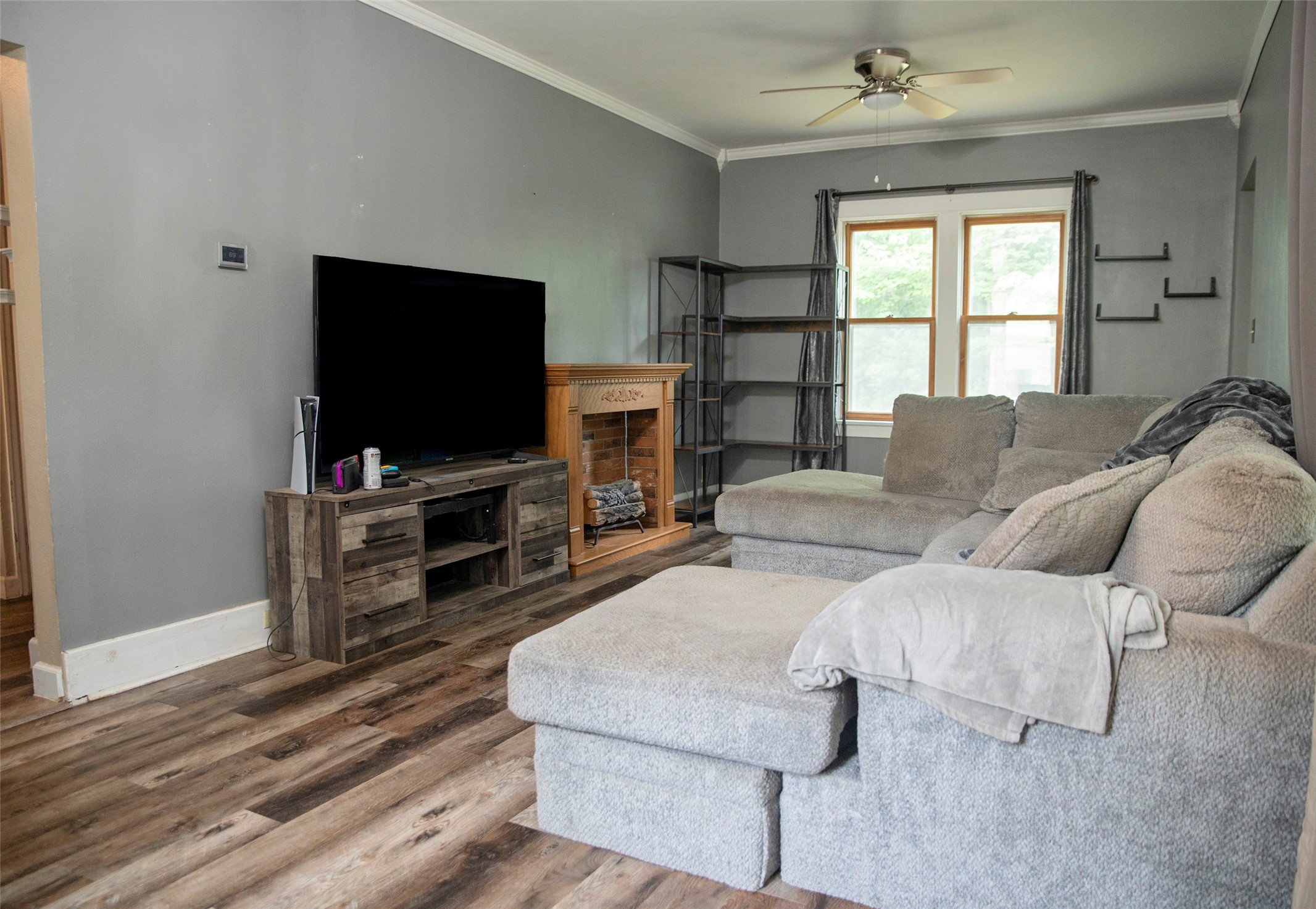 321 Eva Street Chippewa Falls, WI 54729 - Photo 5 of 45