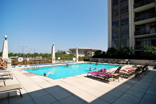 $3,200 | 1322 South Prairie Avenue, Unit 913, Chicago, IL 60605