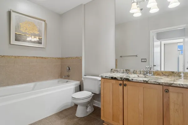 $3,200 | 1322 South Prairie Avenue, Unit 913, Chicago, IL 60605