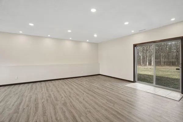 $525,000 | 12183 180th Avenue Southeast, Big Lake, MN 55309