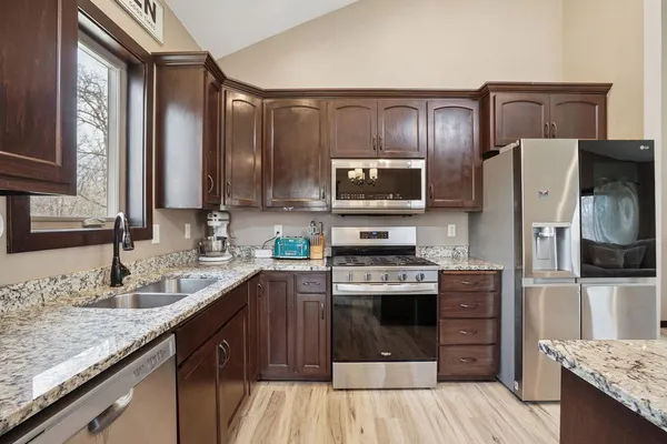 $525,000 | 12183 180th Avenue Southeast, Big Lake, MN 55309