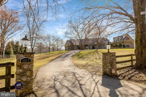 $5,325,000 | 1017 Windswept Drive, Great Falls, VA 22066