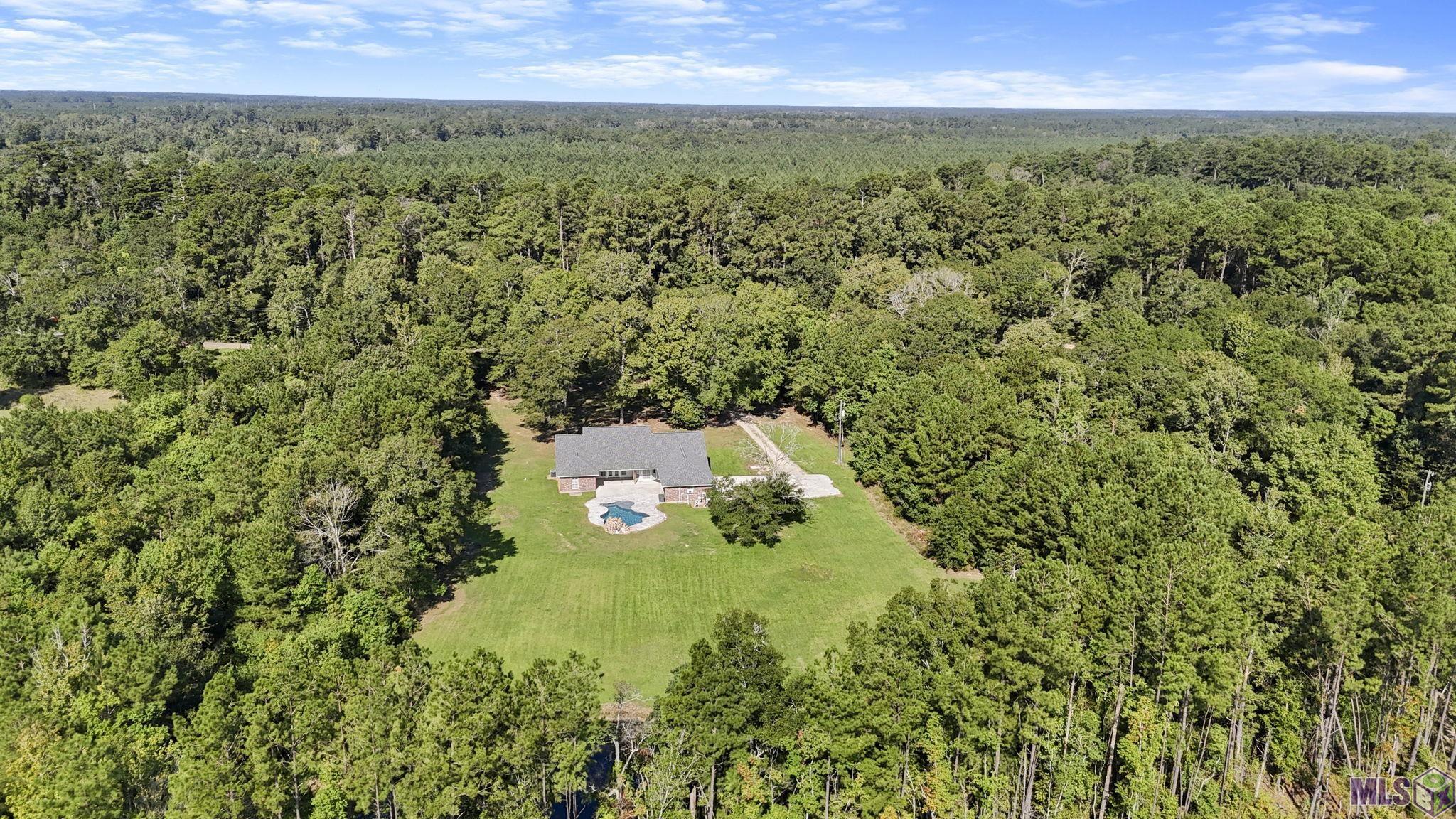 30868 Weiss Road Walker, LA 70785 - Photo 1 of 33