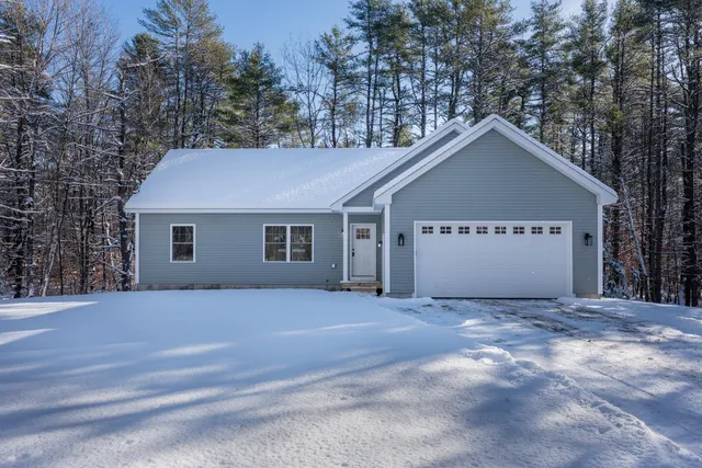 $439,000 | 55 Sportsmans Way, Limerick, ME 04048