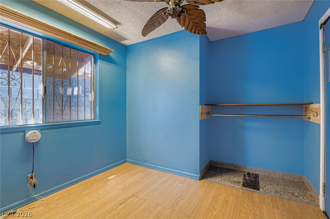 4723 Desert Vista Road Las Vegas, NV 89121 - Photo 20 of 29