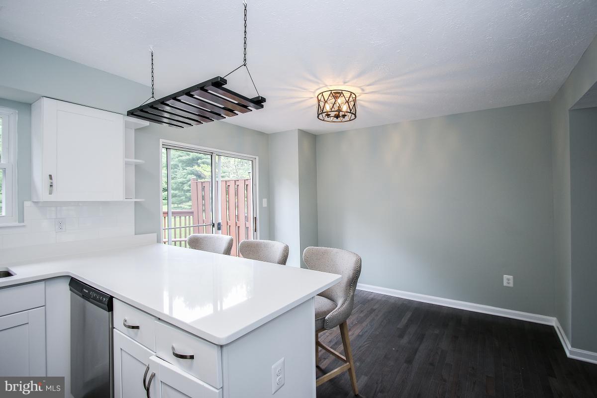 9068 Pickwick Village Terrace Silver Spring, MD 20901 - Photo 13 of 29 Kitchen