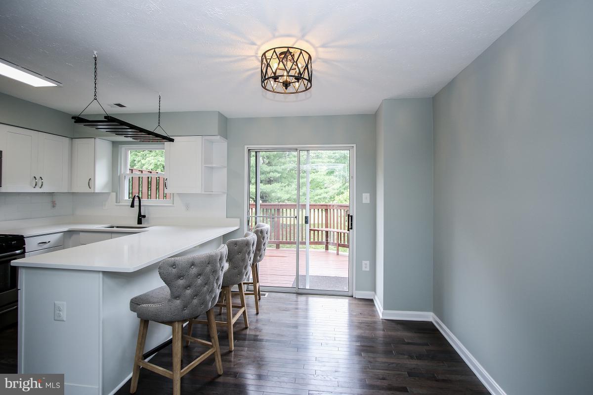 9068 Pickwick Village Terrace Silver Spring, MD 20901 - Photo 7 of 29 Kitchen