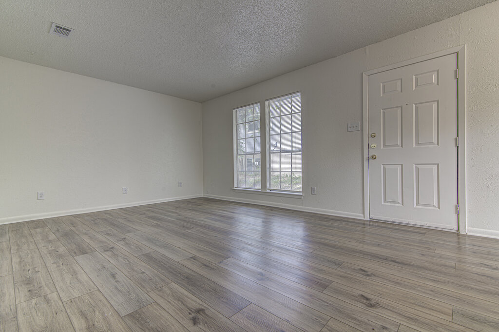 404 West Dittmar Road, Unit A Austin, TX 78745 - Photo 4 of 24 Gallery Image 4