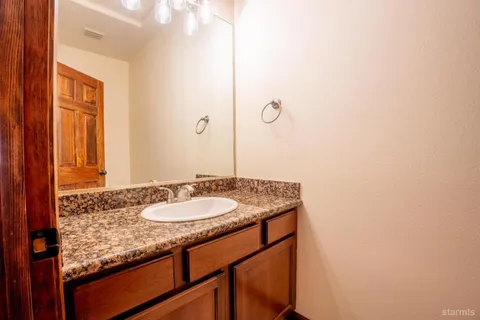 $1,088,000 | 757 San Francisco Avenue, South Lake Tahoe, CA 96150