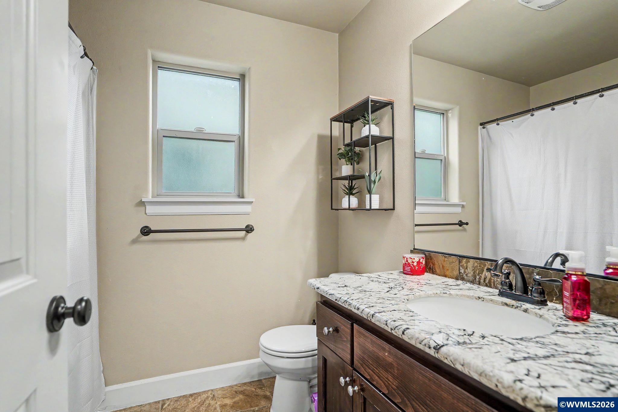 1057 Taurus Loop Northeast Keizer, OR 97303 - Photo 21 of 28