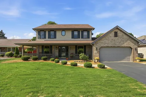 $349,900 | 18328 Country Lane, Lansing, IL 60438
