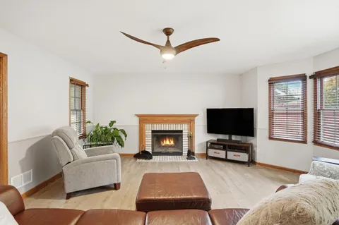 $349,900 | 18328 Country Lane, Lansing, IL 60438