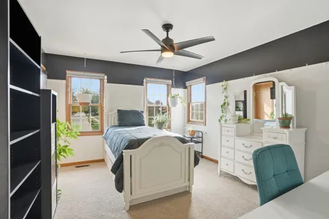 $349,900 | 18328 Country Lane, Lansing, IL 60438