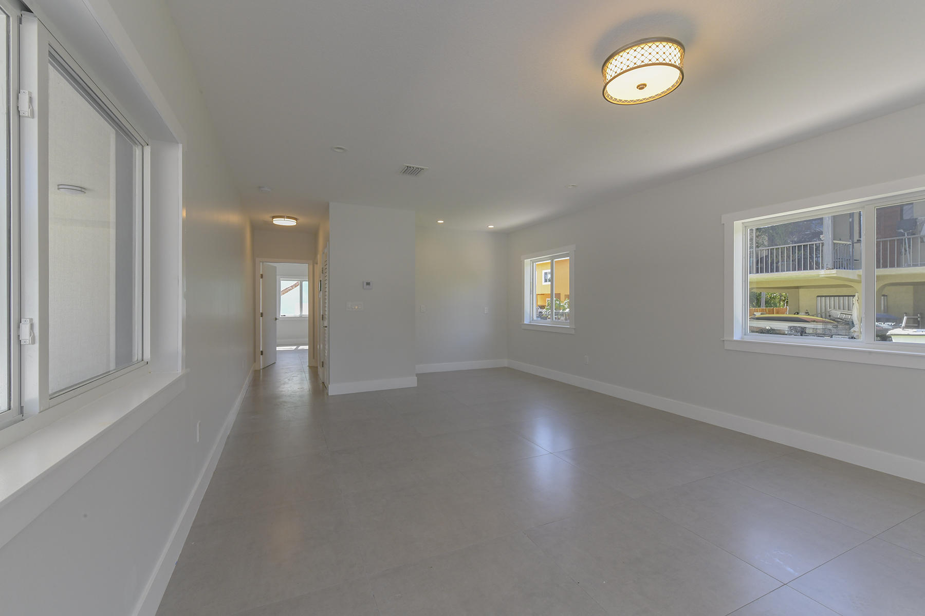 67 Snapper Avenue Key Largo, FL 33037 - Photo 17 of 26 Downstairs Living Area