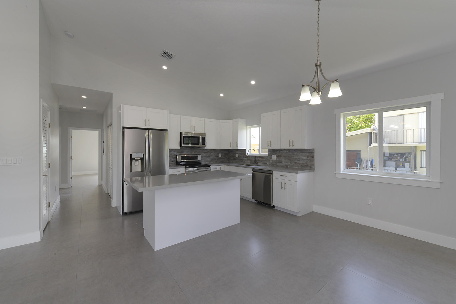 Island Kitchen