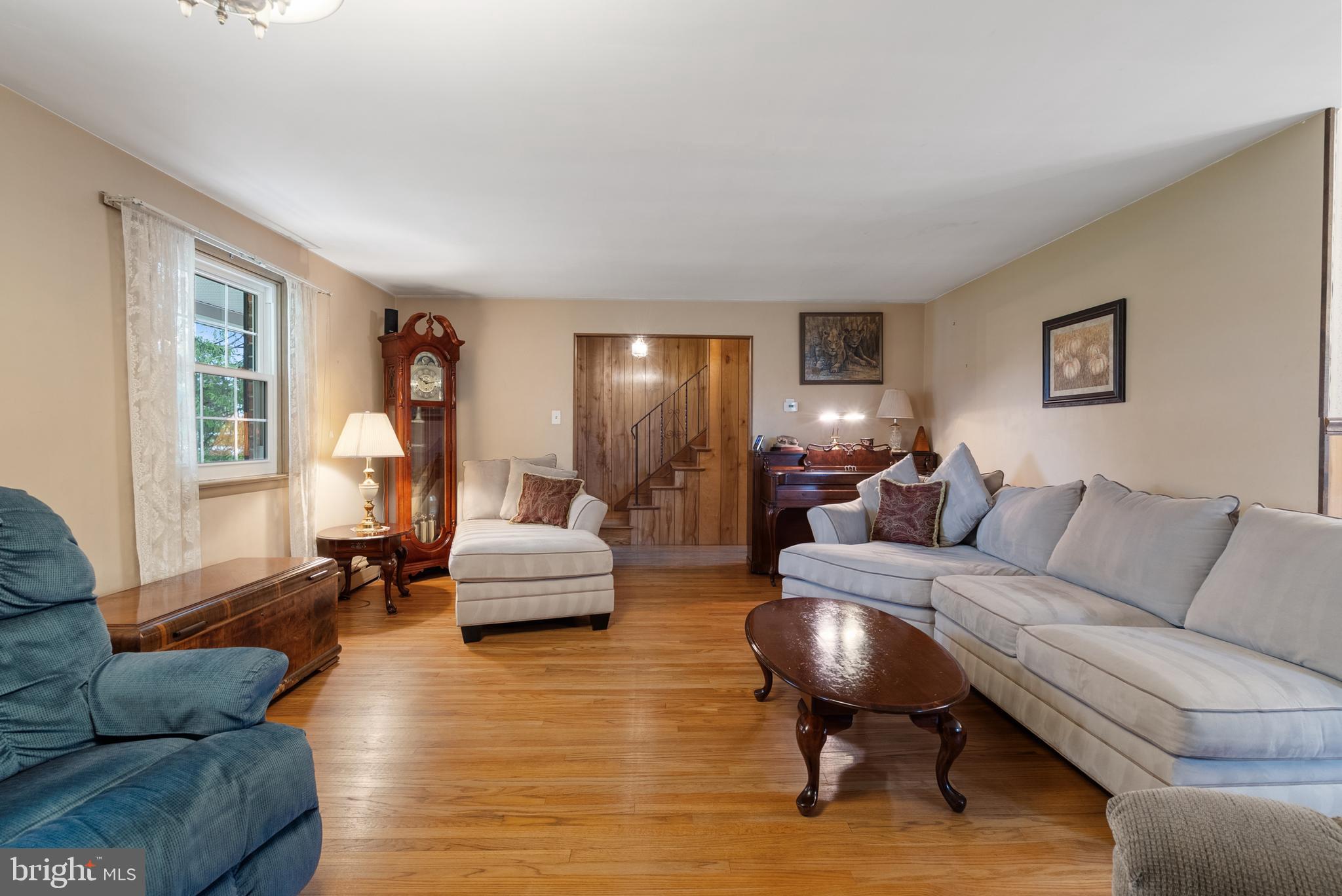 33 Derstine Road Hatfield, PA 19440 - Photo 5 of 32 a living room with furniture and a large window