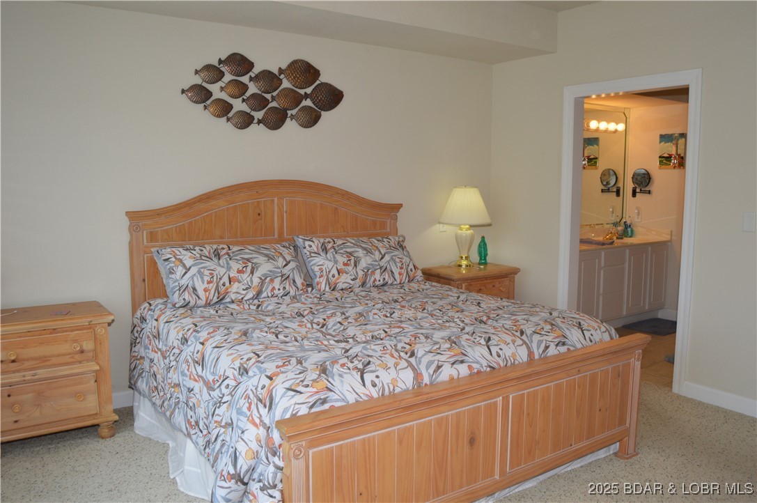 68 Lighthouse Road, Unit 133 Lake Ozark, MO 65049 - Photo 11 of 38 Master suite with large private bath