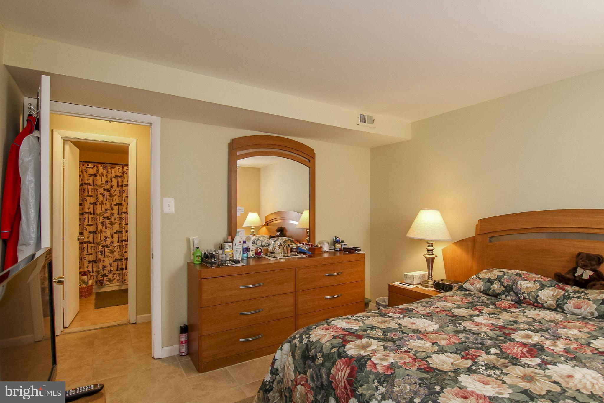 13803 Gilbert Road Woodbridge, VA 22193 - Photo 13 of 30 Bedroom