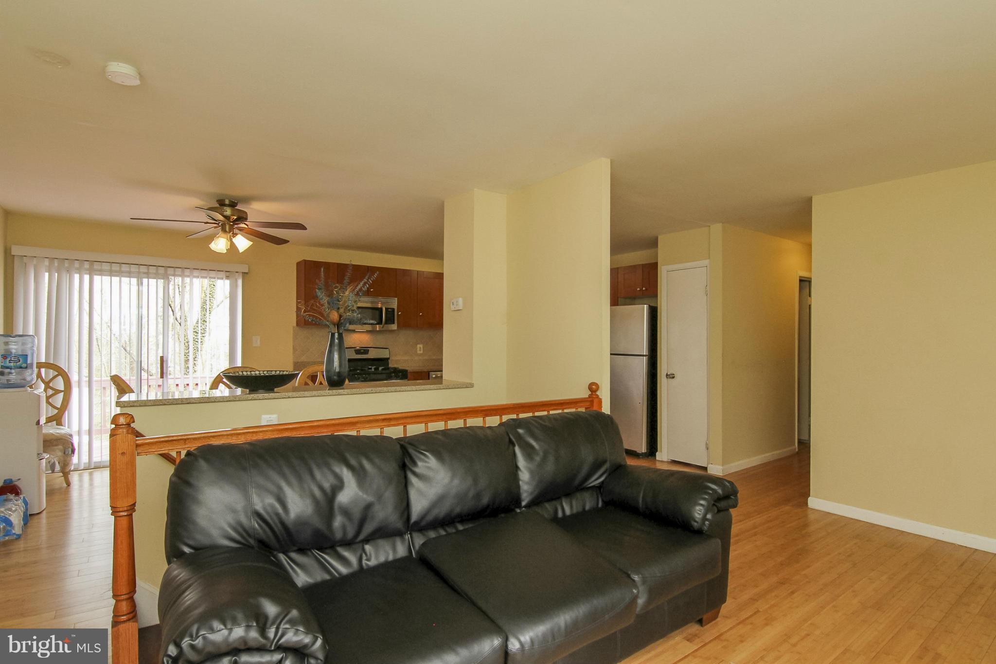13803 Gilbert Road Woodbridge, VA 22193 - Photo 16 of 30 Family Room