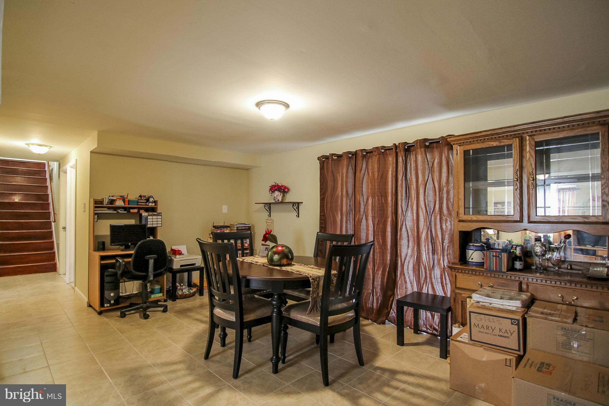 13803 Gilbert Road Woodbridge, VA 22193 - Photo 7 of 30 Dining Room