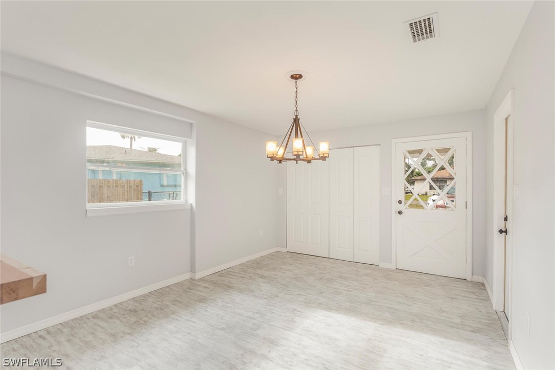 135 Riverview Road Fort Myers, FL 33905 - Photo 7 of 20 Gallery Image 7