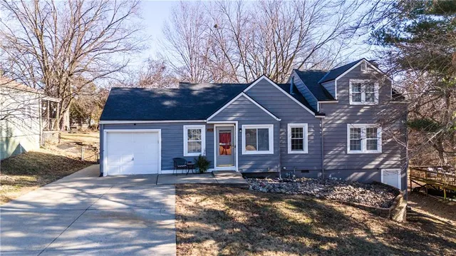 $230,000 | 4429 North Chestnut Avenue, Kansas City, MO 64117