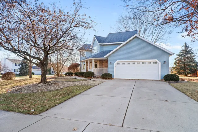 $494,900 | 110 Saratoga Circle, Oregon, WI 53575