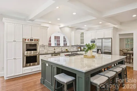 $2,450,000 | 2126 Dilworth Road East, Charlotte, NC 28203