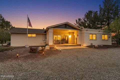 $1,100,000 | 10640 East Willow Drive, Cornville, AZ 86325