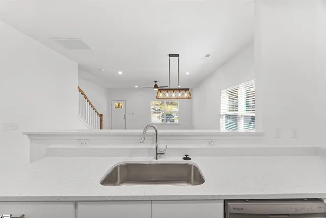 $1,800 | 13 B Jamison Street, Greenville, SC 29611