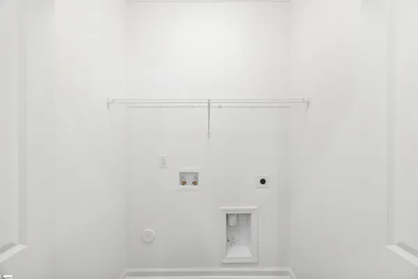 $2,100 | 13 B Jamison Street, Greenville, SC 29611