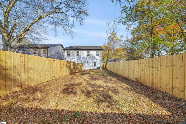 $2,100 | 13 B Jamison Street, Greenville, SC 29611