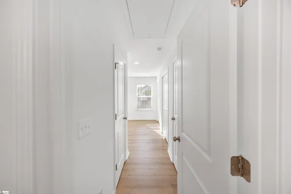 $2,100 | 13 B Jamison Street, Greenville, SC 29611