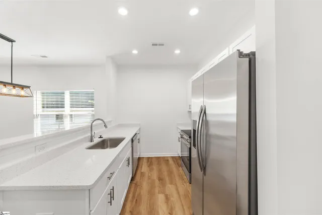 $1,800 | 13 B Jamison Street, Greenville, SC 29611