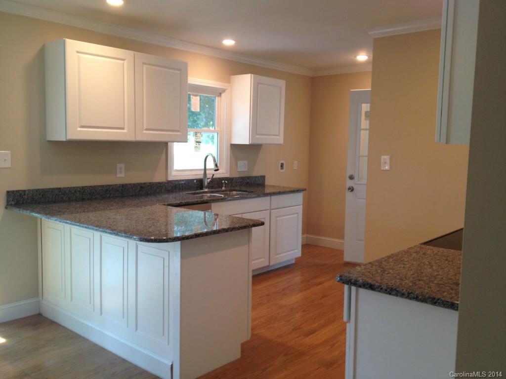 1391 Hess Road Concord, NC 28025 - Photo 7 of 24 Gallery Image 7