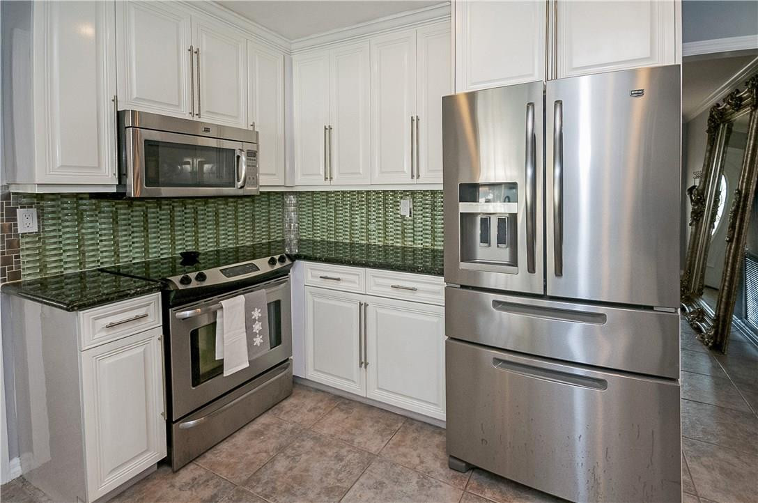 713 Berkley Street Boca Raton, FL 33487 - Photo 13 of 35 Photo 13