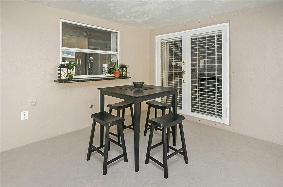713 Berkley Street Boca Raton, FL 33487 - Photo 25 of 35 Photo 25