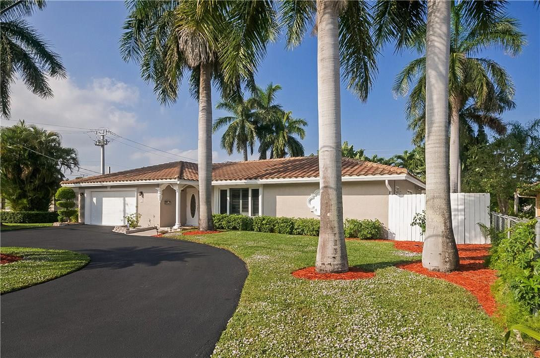 713 Berkley Street Boca Raton, FL 33487 - Photo 3 of 35 Photo 3